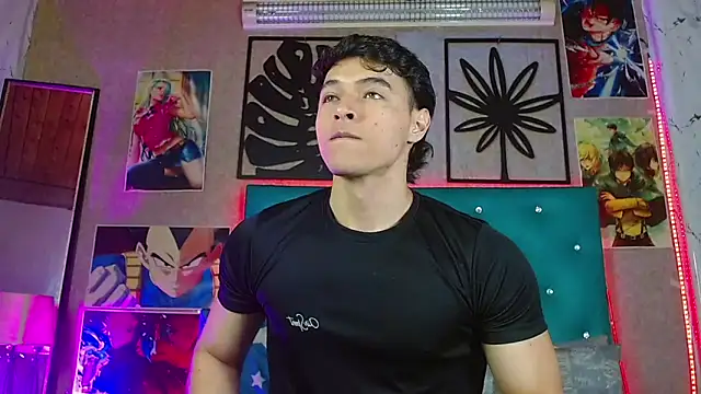 LiamAndrewzz online show from April 2026 03:46:02 AM