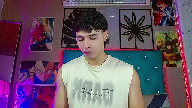 LiamAndrewzz online show from March 2026 04:27:02 AM