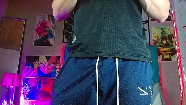 LiamAndrewzz online show from April 2026 04:03:01 AM