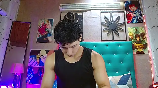 Snapshot of LiamAndrewzz chatting on December 2025 05:03:02 PM LiamAndrewzz online show from December 2025 05:03:02 PM