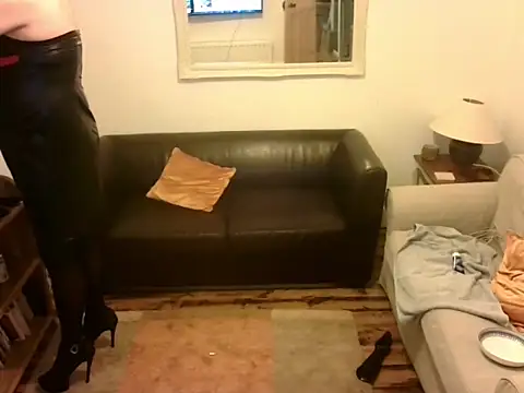 maninhighheelsxh online show from March 2026 01:57:02 AM