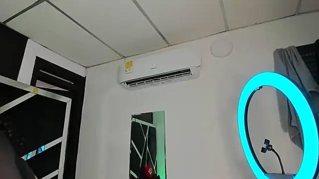 Rubyxht online show from February 2026 12:45:01 PM