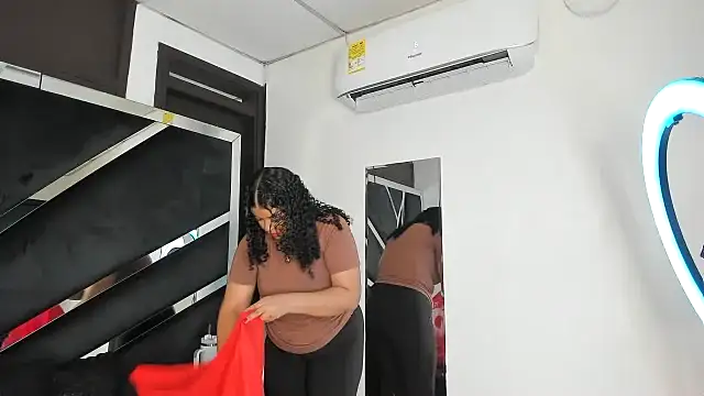 Rubyxht online show from November 2025 12:44:02 PM