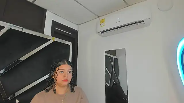 Rubyxht online show from September 2025 12:44:02 PM