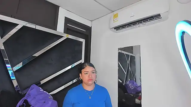 Rubyxht online show from November 2025 12:43:01 PM