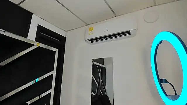 Rubyxht online show from January 2026 12:44:02 PM