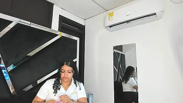 Rubyxht online show from November 2025 12:37:01 PM