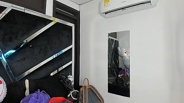 Rubyxht online show from February 2026 12:46:01 PM