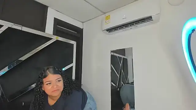 Rubyxht online show from October 2025 12:39:02 PM