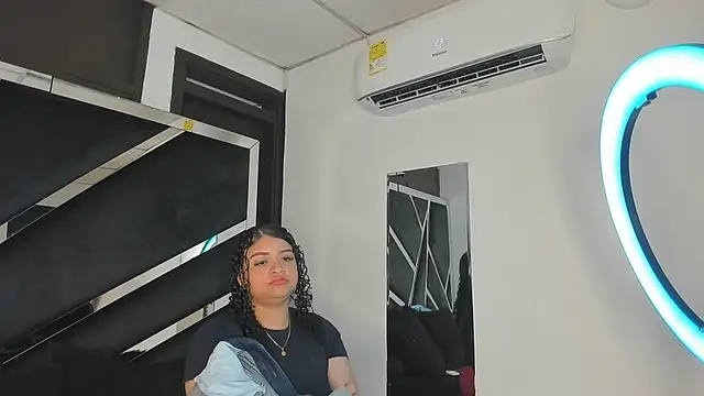 Rubyxht online show from October 2025 12:50:02 PM