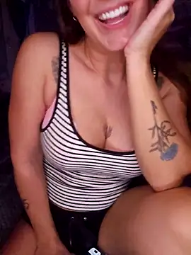 Snapshot of NymphoSwede chatting on November 2025 11:15:01 PM NymphoSwede online show from November 2025 11:15:01 PM