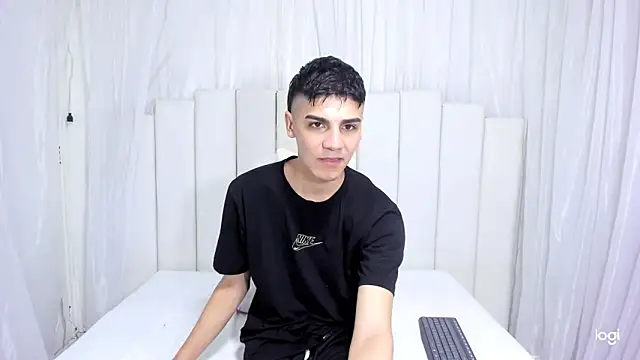 frank jhonsson online show from November 2025 02:10:01 PM