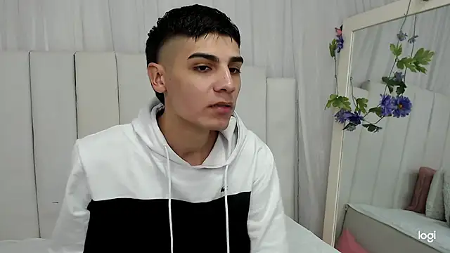 frank jhonsson online show from October 2025 12:06:02 PM