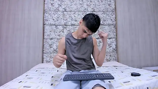 frank jhonsson online show from February 2026 07:00:02 PM