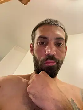 QueenM3 online show from September 2025 01:45:01 AM