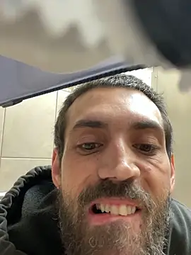 QueenM3 online show from October 2025 10:32:01 PM