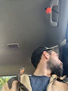 QueenM3 online show from September 2025 02:33:02 PM