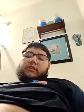 Snapshot of Bigdaddy-Marc chatting on December 2025 11:55:02 PM Bigdaddy-Marc online show from December 2025 11:55:02 PM