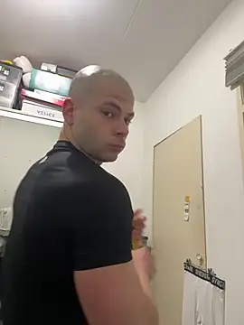 pesyelisa online show from February 2025 01:38:02 PM