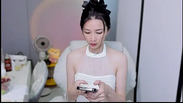 A dabo online show from November 2025 06:34:02 PM