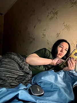 Snapshot of Naughtbaby_2025 chatting on November 2025 03:27:02 AM Naughtbaby 2025 online show from November 2025 03:27:02 AM