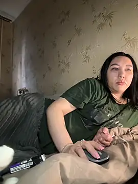 Snapshot of Naughtbaby_2025 chatting on October 2025 01:43:02 PM Naughtbaby 2025 online show from October 2025 01:43:02 PM