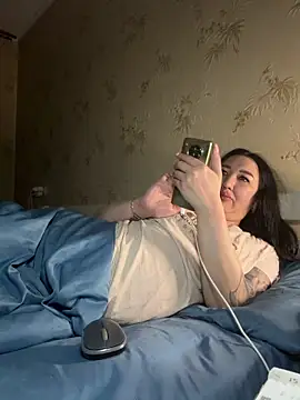 Naughtbaby 2025 online show from May 2026 11:37:02 PM