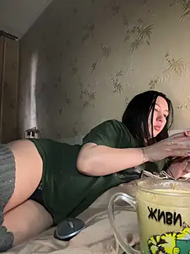 Snapshot of Naughtbaby_2025 chatting on October 2025 01:54:02 PM Naughtbaby 2025 online show from October 2025 01:54:02 PM