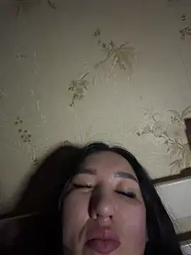 Naughtbaby 2025 online show from April 2026 10:58:01 PM