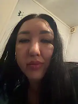 Naughtbaby 2025 online show from April 2026 02:32:02 PM