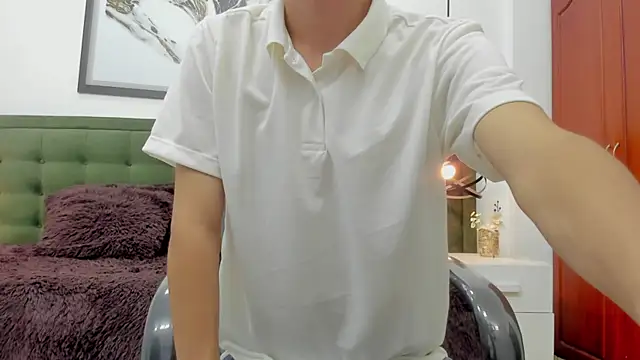 Johann sex online show from December 2025 05:13:01 PM