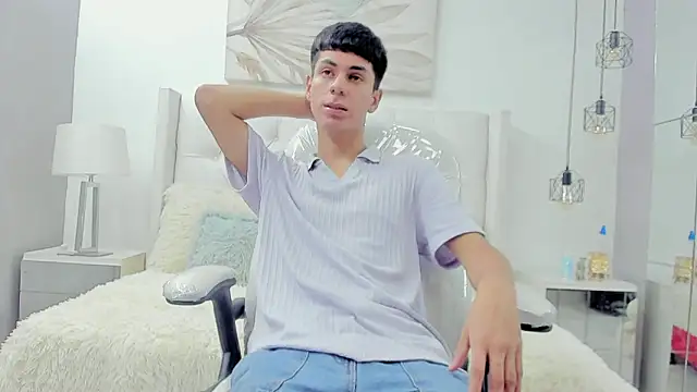Snapshot of Johann_sex chatting on May 2026 05:55:01 PM Johann sex online show from May 2026 05:55:01 PM