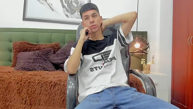 Johann sex online show from January 2026 05:18:01 PM