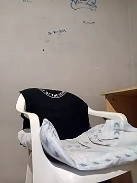 LeonRoots online show from March 2026 09:48:02 AM