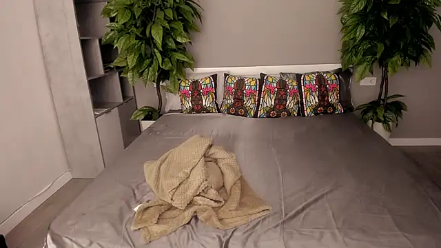 Snapshot of PaigePrado chatting on November 2025 06:50:01 AM PaigePrado online show from November 2025 06:50:01 AM