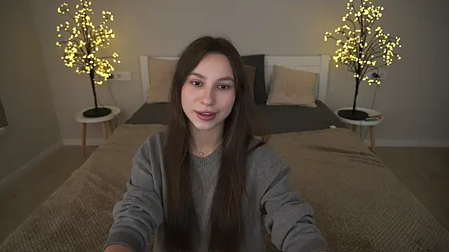 PaigePrado online show from October 2025 01:12:02 PM