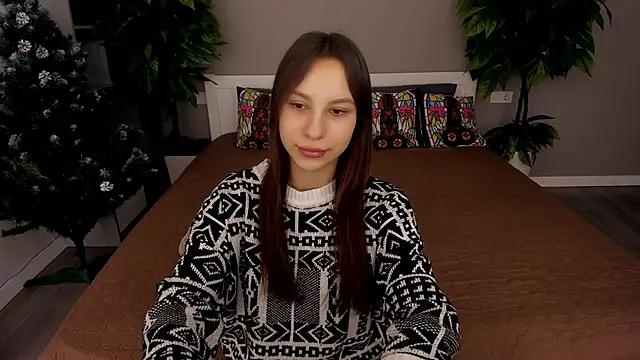 PaigePrado online show from December 2025 06:28:01 AM