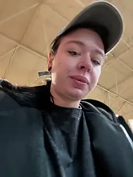 AlishaPrettyBlade online show from April 2026 06:20:02 AM