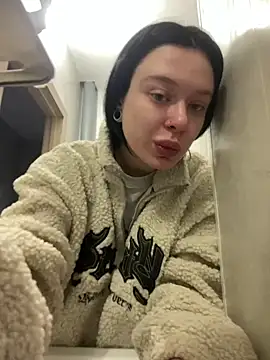 AlishaPrettyBlade online show from March 2025 04:56:01 AM