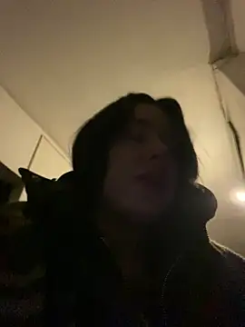 AlishaPrettyBlade online show from March 2025 07:00:01 AM