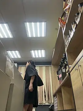 AlishaPrettyBlade online show from December 2025 11:03:02 AM