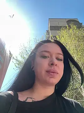 AlishaPrettyBlade online show from May 2026 06:06:02 AM