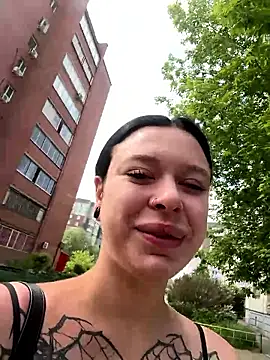 Snapshot of AlishaPrettyBlade chatting on June 2026 03:58:02 AM AlishaPrettyBlade online show from June 2026 03:58:02 AM
