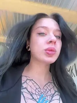 AlishaPrettyBlade online show from May 2026 10:36:01 AM