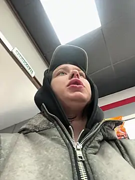 AlishaPrettyBlade online show from March 2026 08:22:01 AM