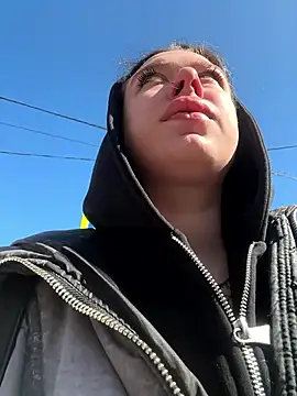 AlishaPrettyBlade online show from April 2026 05:53:02 AM