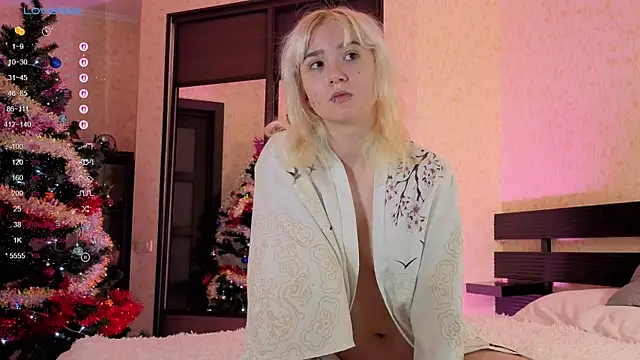 Nasy online show from December 2025 06:58:02 PM