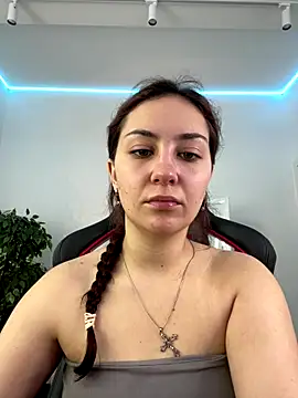 AshleySkott  online show from September 2025 08:15:01 AM