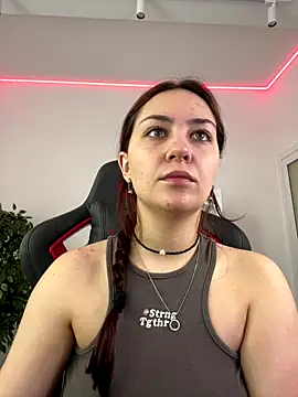 AshleySkott  online show from October 2025 08:16:01 AM