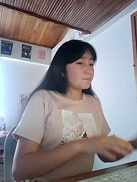 Arielle lov online show from October 2025 01:34:01 PM